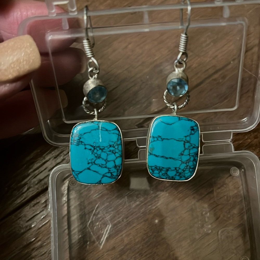 Beautiful Turquoise Earrings